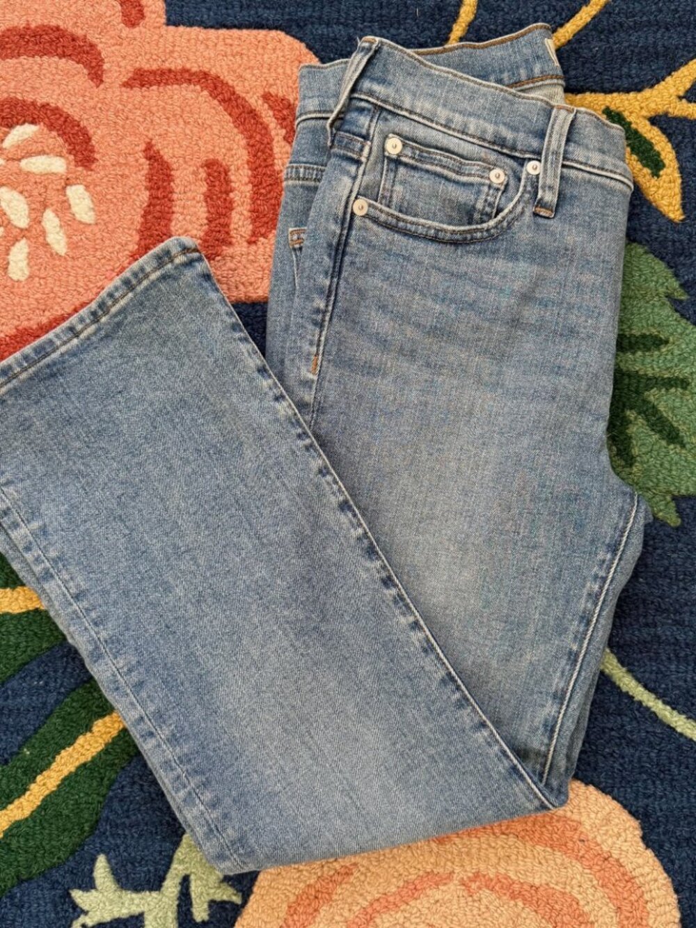 Madewell Women's Mid-Rise Petite Kick Out Flare Crop Jeans | Size: 25P - Picture 7 of 9
